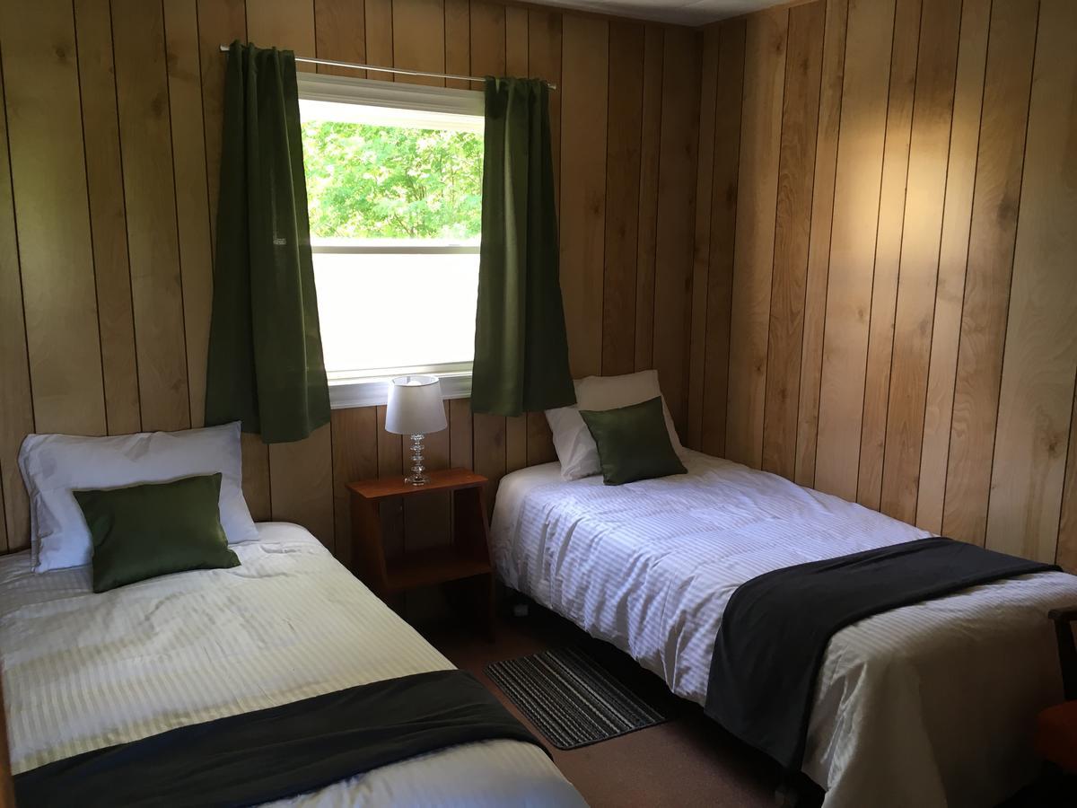 Stanley Bridge Wingspread Cottages المظهر الخارجي الصورة