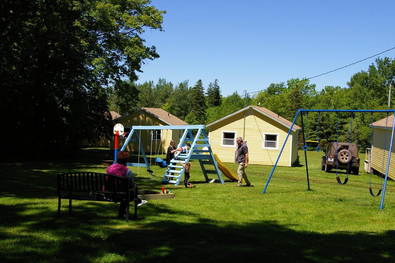 Stanley Bridge Wingspread Cottages المظهر الخارجي الصورة